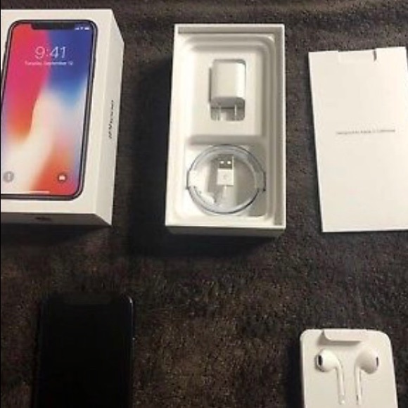 Brand new iPhone X - Picture 2 of 4